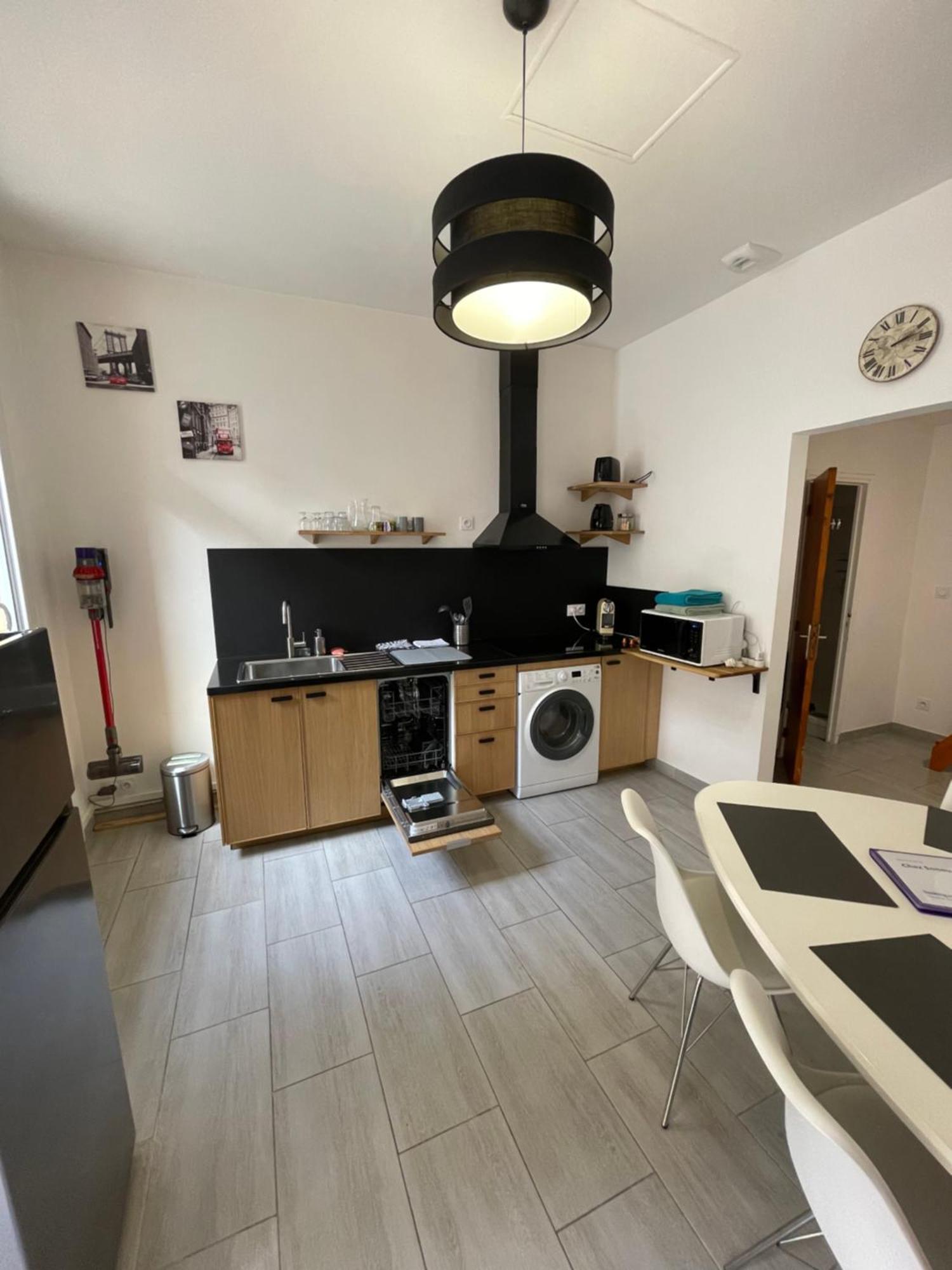 شقة Chez Sonou , Nimes Centre المظهر الخارجي الصورة
